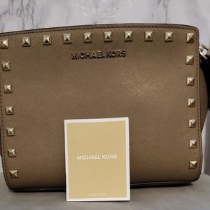 Micheal Kors Mini Selma Crossbody